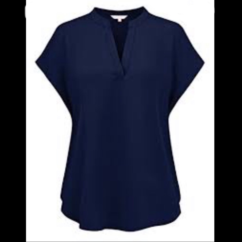 NWT Regnax Womens Sleeveless V Neck Navy Top